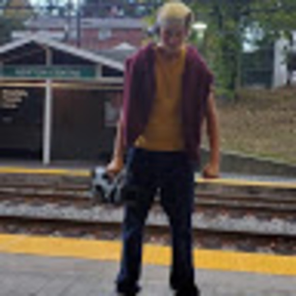 Meet your Posher, Henrik - Picture 1 of 1